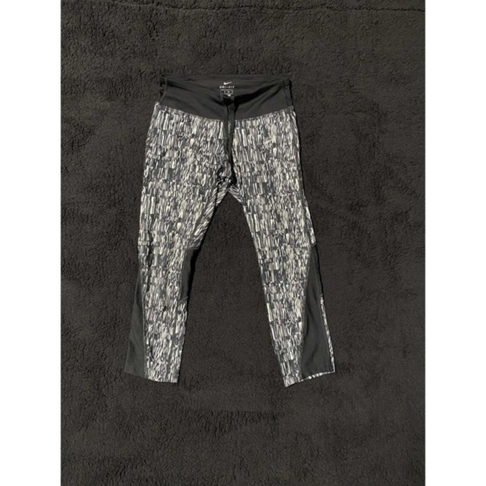 Nike Dri-Fit‎ Running Capri Leggings Women's XS Black Gray Abstract Print